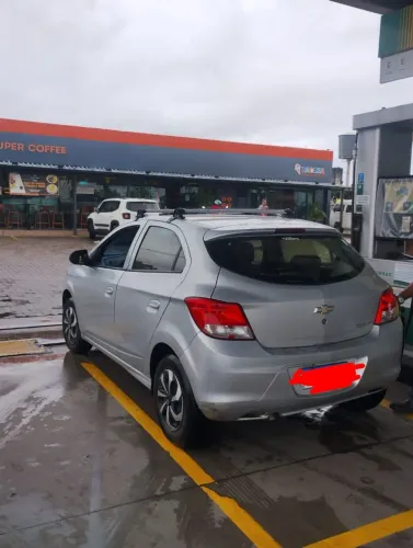 Chevrolet Onix Hatch LT 1.0 8V Flex Power Mec. 4P 2016
