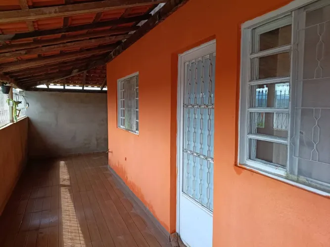 Casa interior,são paulo, bofete vende,ou troca por casa,apartamento,zona leste