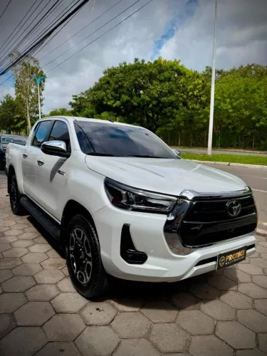 Toyota Hilux CD SRX 4X4 2.8 TDI 16V Diesel Aut. 2025