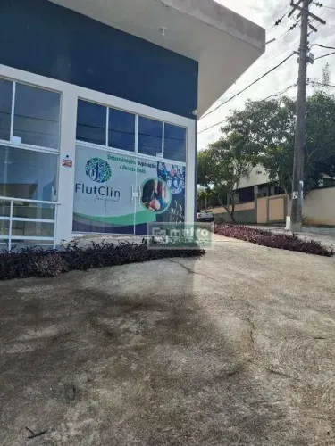 Sala Comercial 46m², pé direito com quase 6m