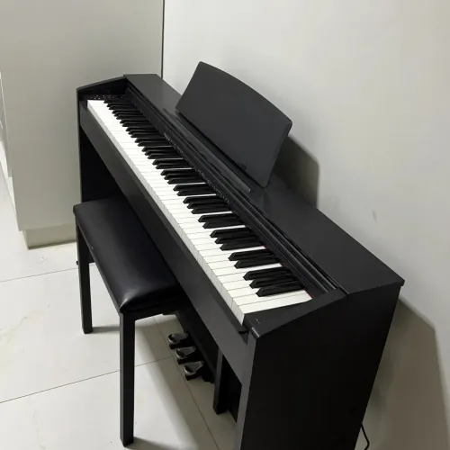 Piano Casio Privia PX 770
