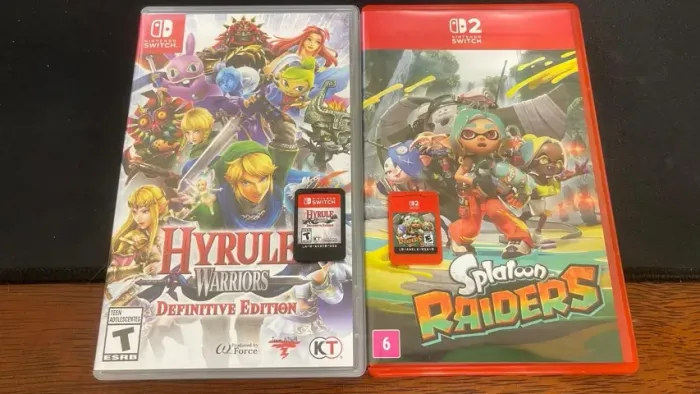 Jogos Nintendo Switch (Splatoon Raiders e Hyrule Warrios Definitive Edition)