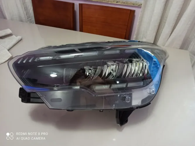 Farol do Fiat cronos precision 2025/2026 original lado esquerdo .