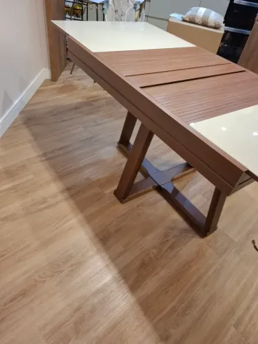 Mesa Jantar Retratil 4 ou 6 lugares