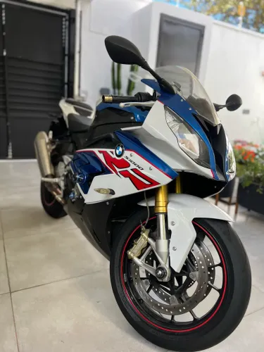 BMW S1000RR 2019 - Impecável | Baixa km | Muito conservada