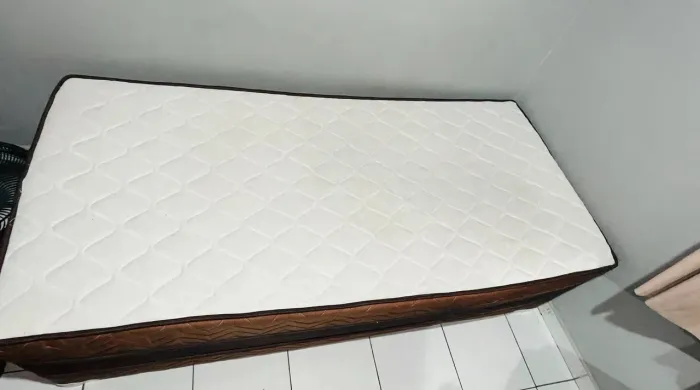 CAMA DE SOLTEIRO BOX 