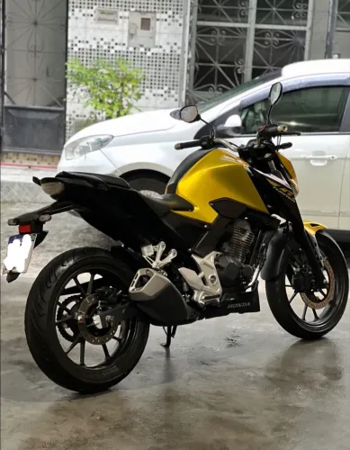 Cb 300f 2023 nova