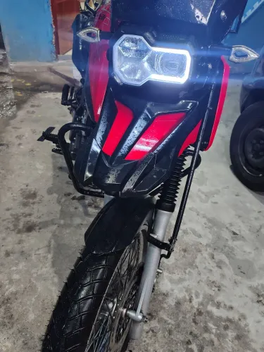 Moto nova, muito boa 9.800