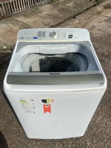 POR 650 REAIS MÁQUINA DE LAVAR ROUPA PANASONIC 14kgs