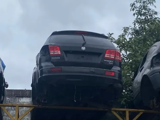 Sucata Dodge Journey 2009 2.7 4x2 Para retirada de peças