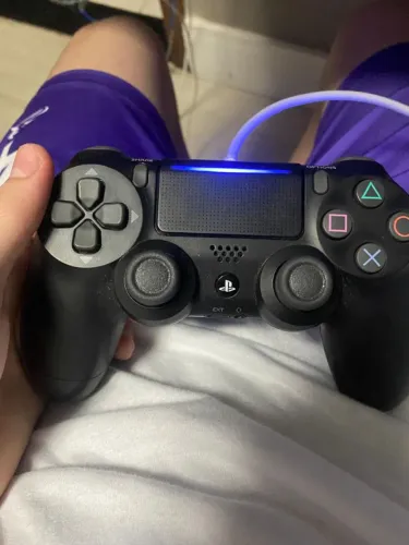 controle de ps4 nunca usado