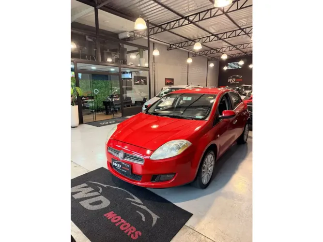 Fiat Bravo Absolute 1.8 Flex 16V 5P 2012