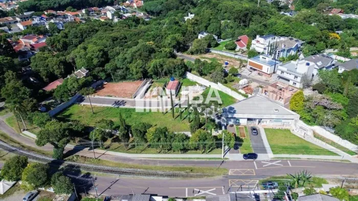CONDOMÍNIO DE TERRENOS NO SÃO LOURENÇO