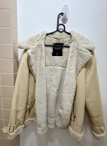 Casaco Feminino Hollister original GG