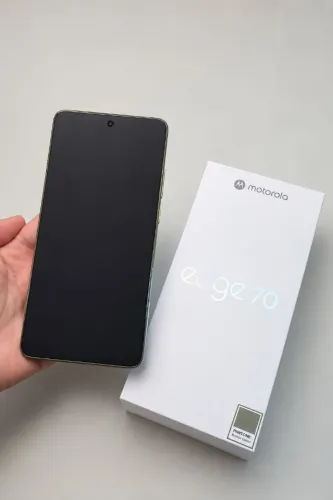 Motorola Edge 70