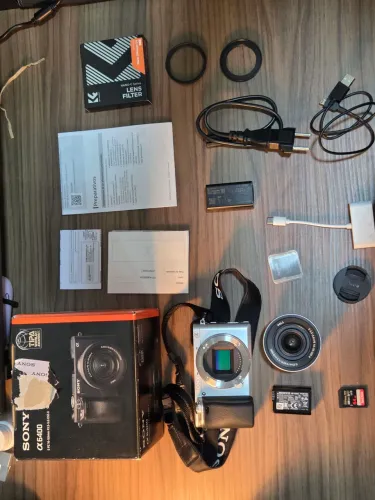 Câmera sony a6400 COM KIT COMPLETO PRONTA PARA USAR (Cartão sd, filtro black mist, etc)