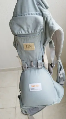 Canguru para bebê com assento