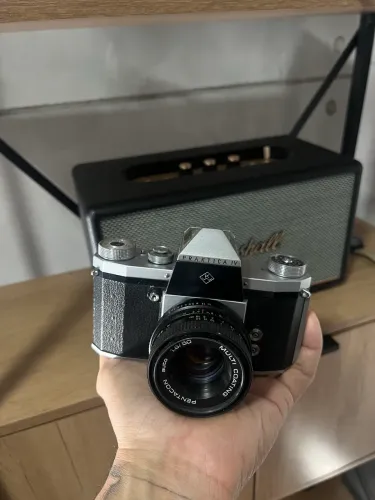 Camera Analógica Praktica estado de zero 