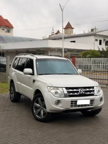 Mitsubishi Pajero HPE Full 3.8 V6 250cv 5P Aut. 2014