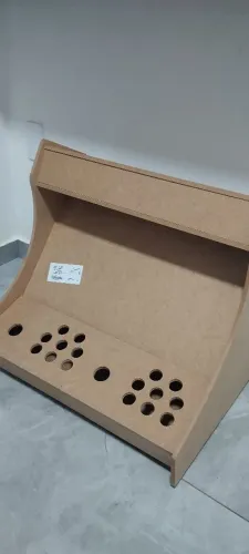 Gabinete montado para fliperama batop
