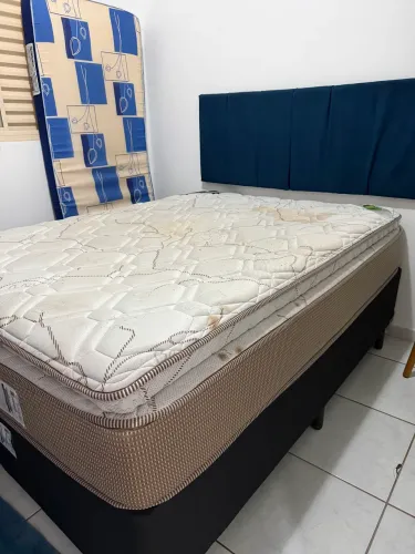 Cama casal