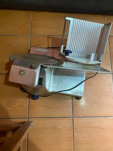 Máquina de frios