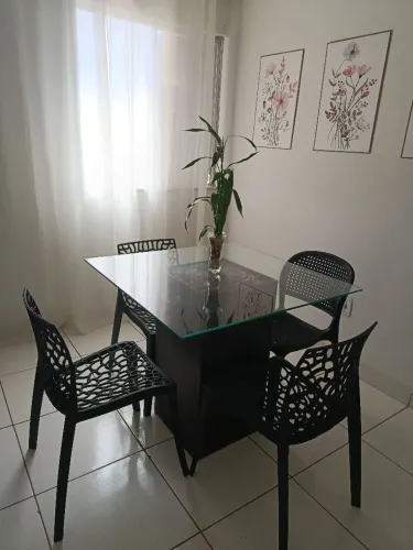 Mesa de vidro 500,00