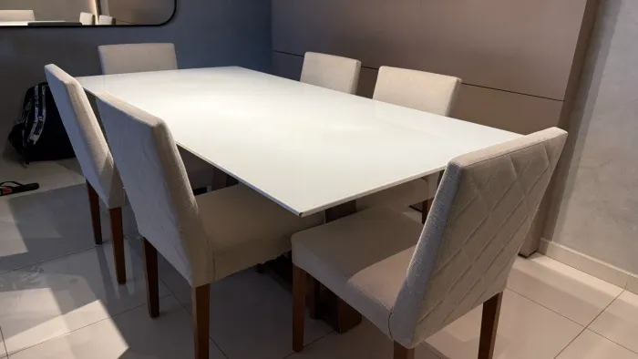 Mesa de jantar 6 lugares