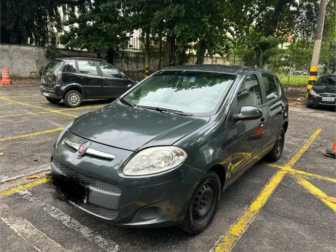 Fiat Palio Attractive 1.0 EVO Fire Flex 8V 5P 2015