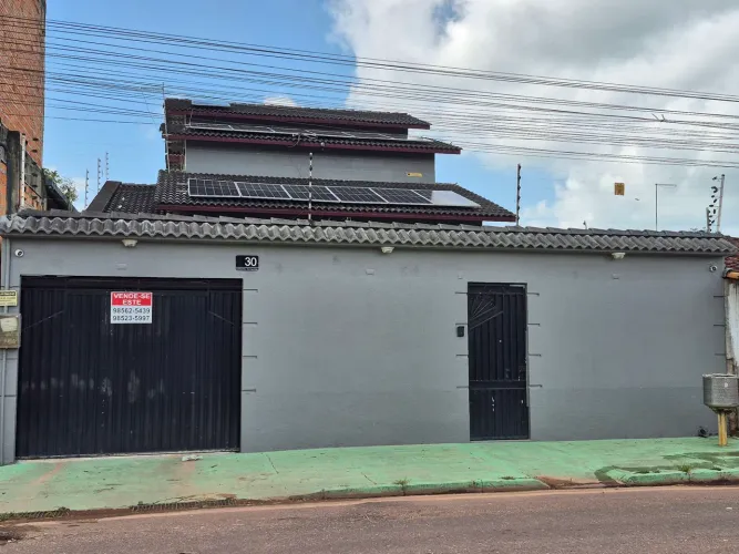 Lindíssima casa em Benevides 