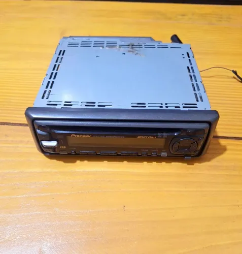 Cd pioneer Deh-P2050 com Bluetooth
