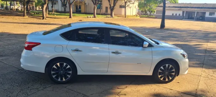 Nissan Sentra SL 2.0 Flexstart 16V Aut. 2019
