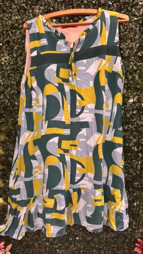 Vestido em linho com viscose tam G