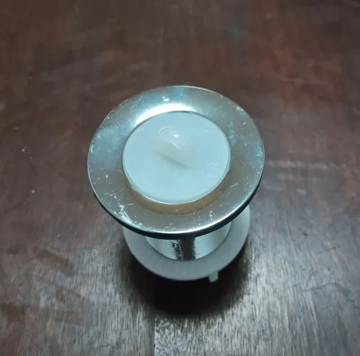 Valvula para tanque ou pia, medida 1.1/4