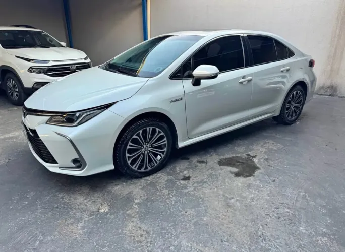 Toyota Corolla Altis Hybrid 1.8 16V Flex Aut. 2020