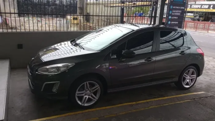 Peugeot 308 Allure 2.0 Flex 16V 5P Mec. 2013