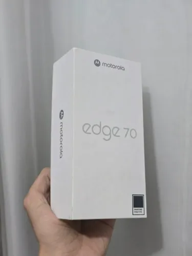 Motorola Edge 70 5G - 24GB RAM | 256GB Armazenamento NOVO LACRADO