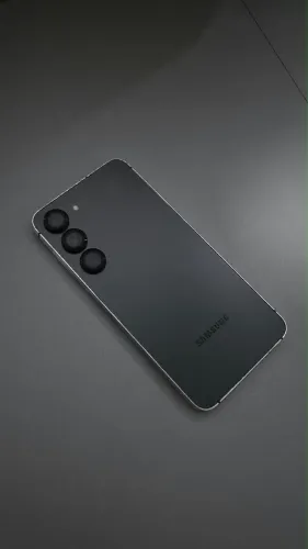 Samsung S23 - 256gb (2 linhas/pixel na tela)