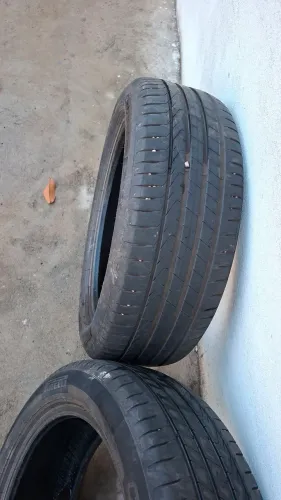 Vende 4 peneu 205/50/17