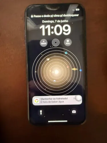 iPhone 11 Apple