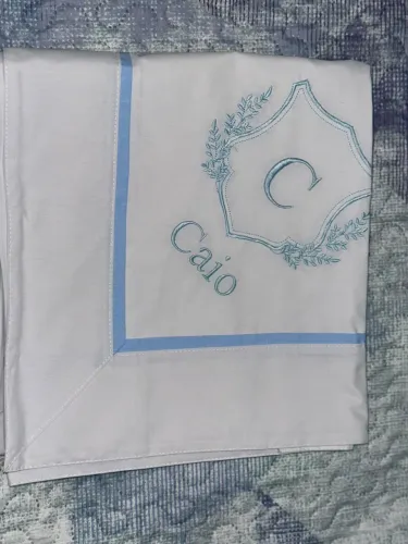 Kit berço maternidade azul bebê com nome CAIO