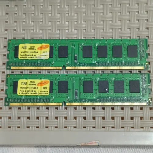 Memória RAM DDR3 (4GB ²x²)