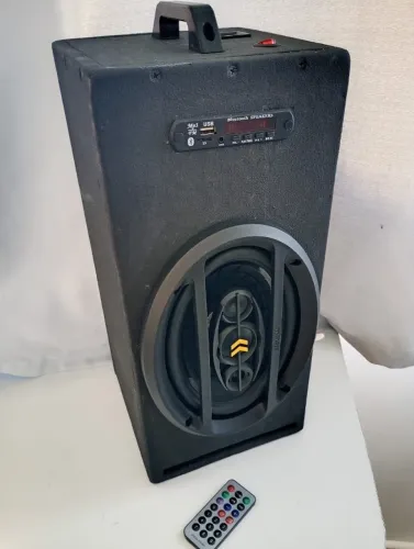 Caixa De Som Bob Bluetooth, Usb Mp3 Com 6x9 A Bateria 100w