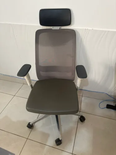 Cadeira Presidente para Escritório