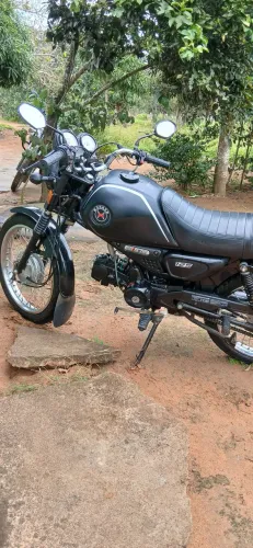 Moto shineray emplacada nova
