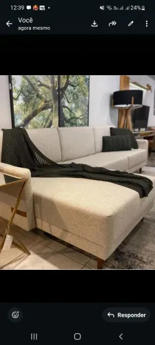 Sofá com chaise