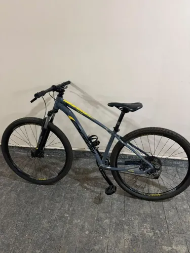 Bicicleta Oggi 29 Hacker HDS Tam 15,5