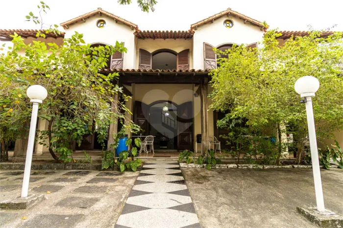 Casa com 7 quartos à venda em Fradinhos - ES