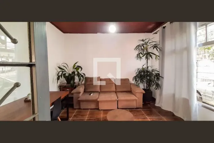 Casa à Venda - Vila Yara, 3 Quartos, 120 m2