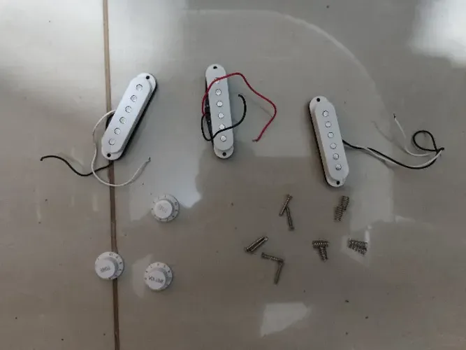 Captadores Guitarra Aria STG-003